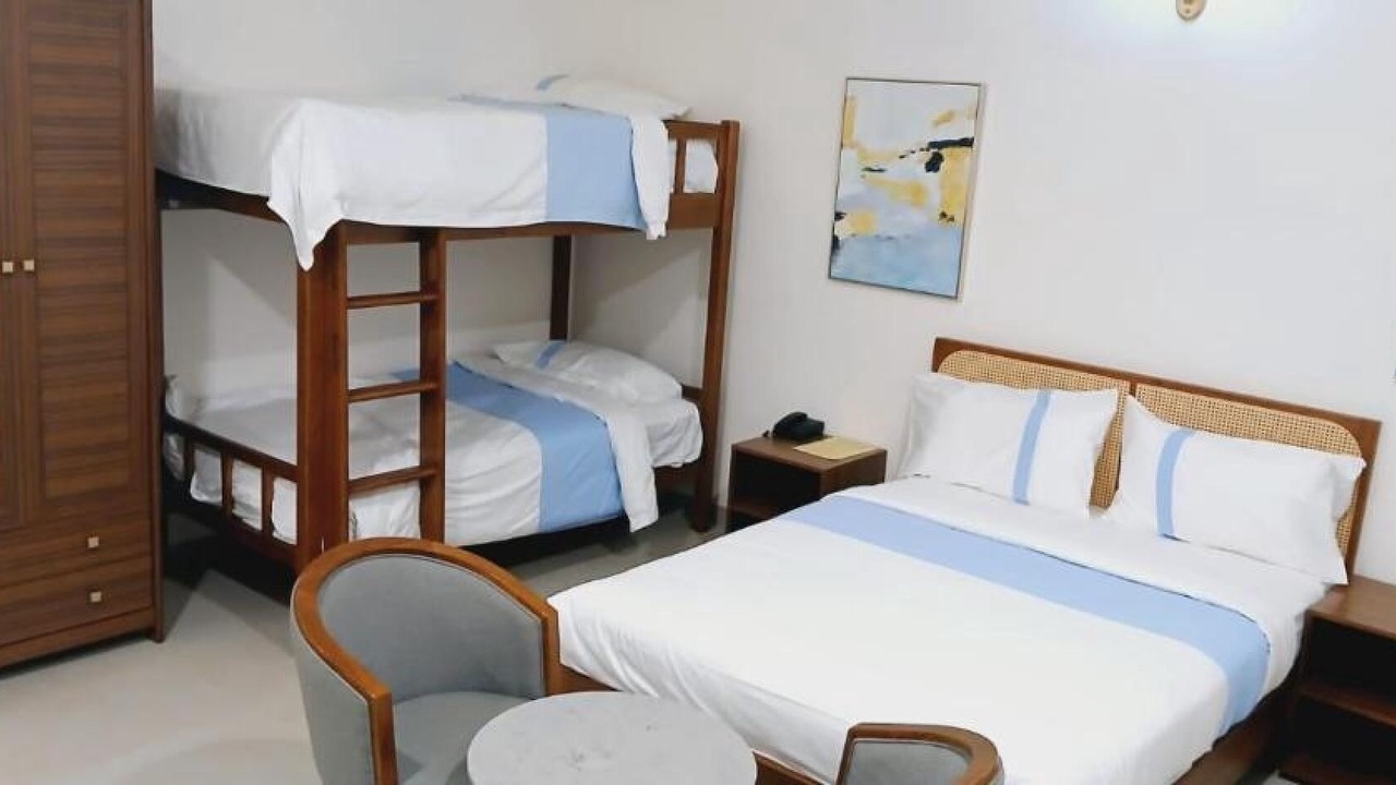 Photo of Bedroom in Courtallam