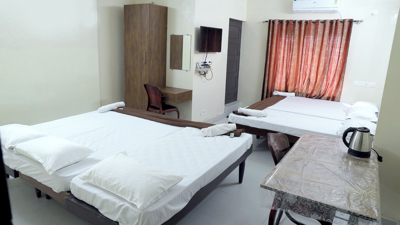Photo of Bedroom in Thiruvananthapuram