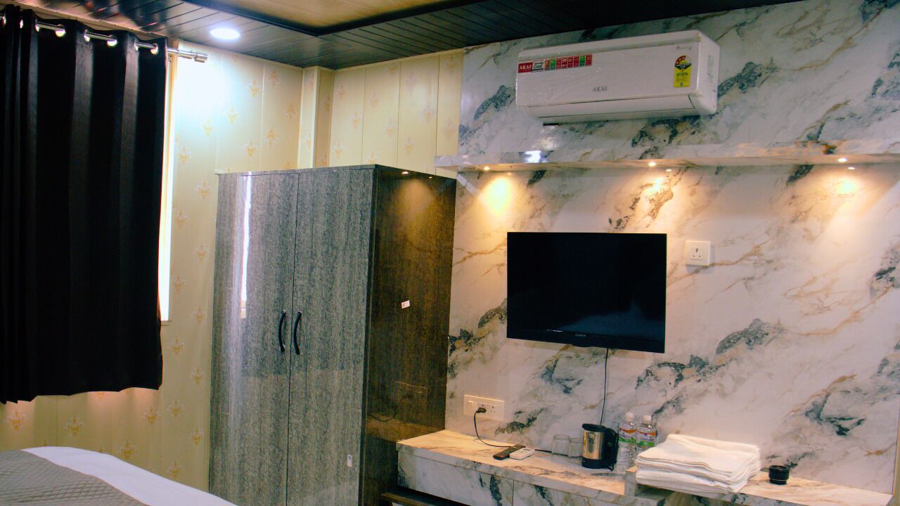 Photo of Bedroom in Allahabad