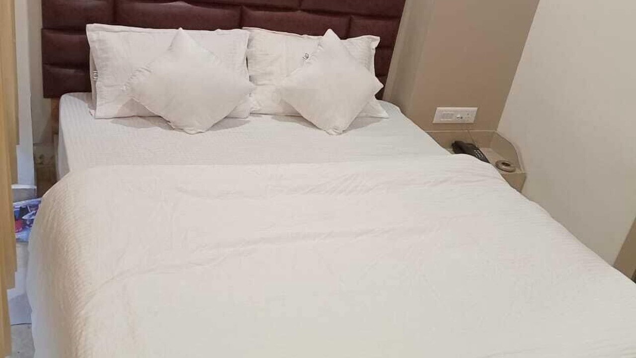 Photo of Bedroom in Gandhinagar