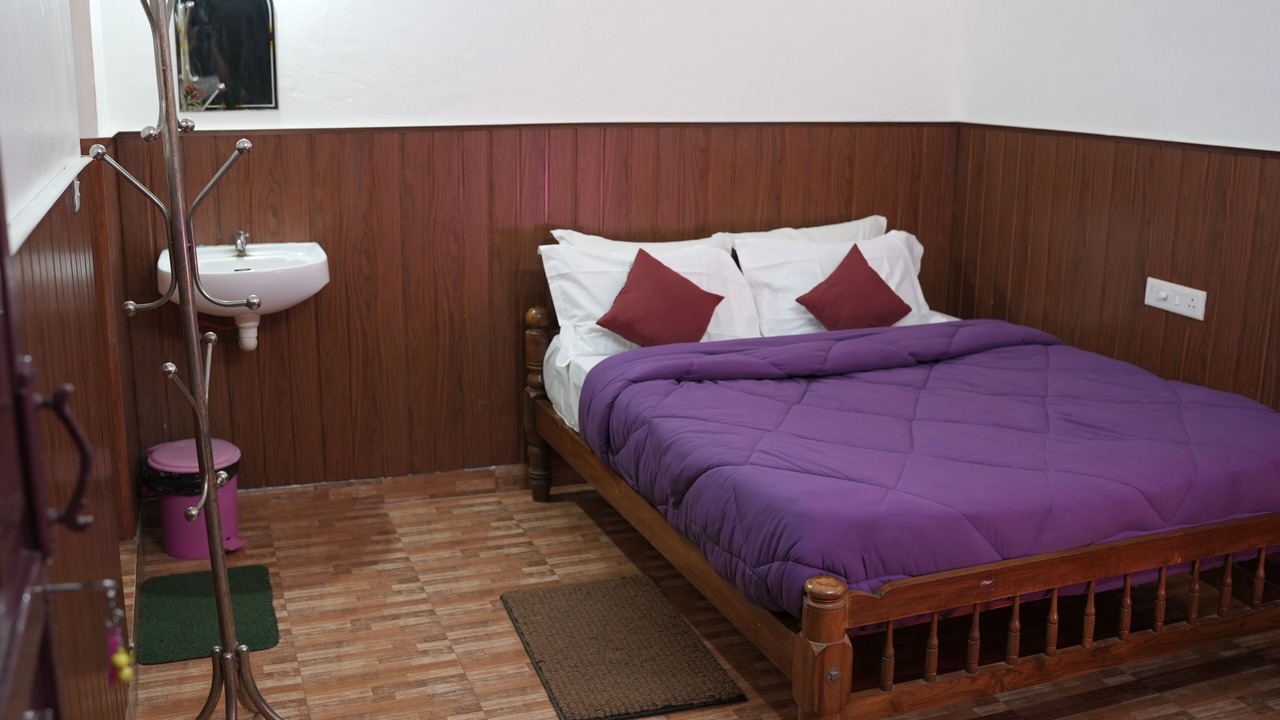 Photo of Bedroom in Ramakkalmedu