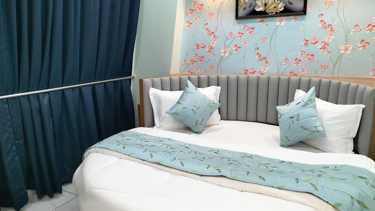 Photo of Bedroom in Ahmedabad