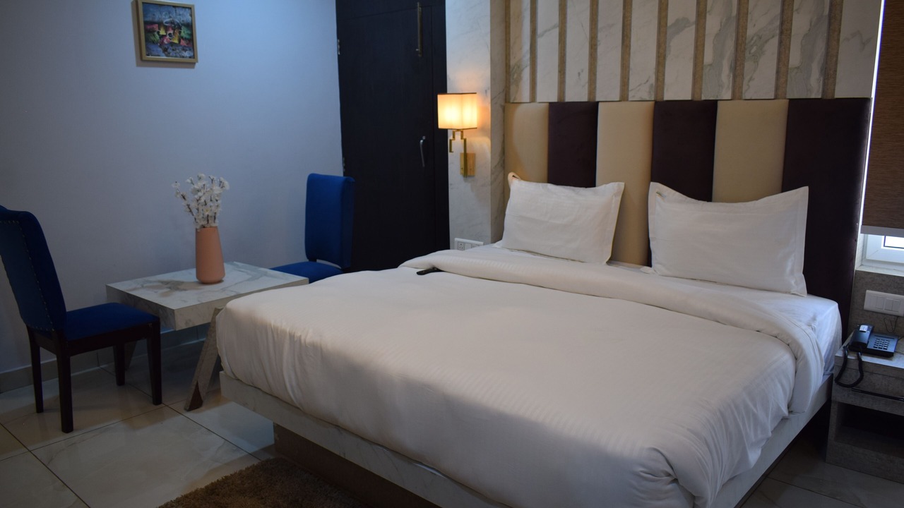 Photo of Bedroom in Haldwani
