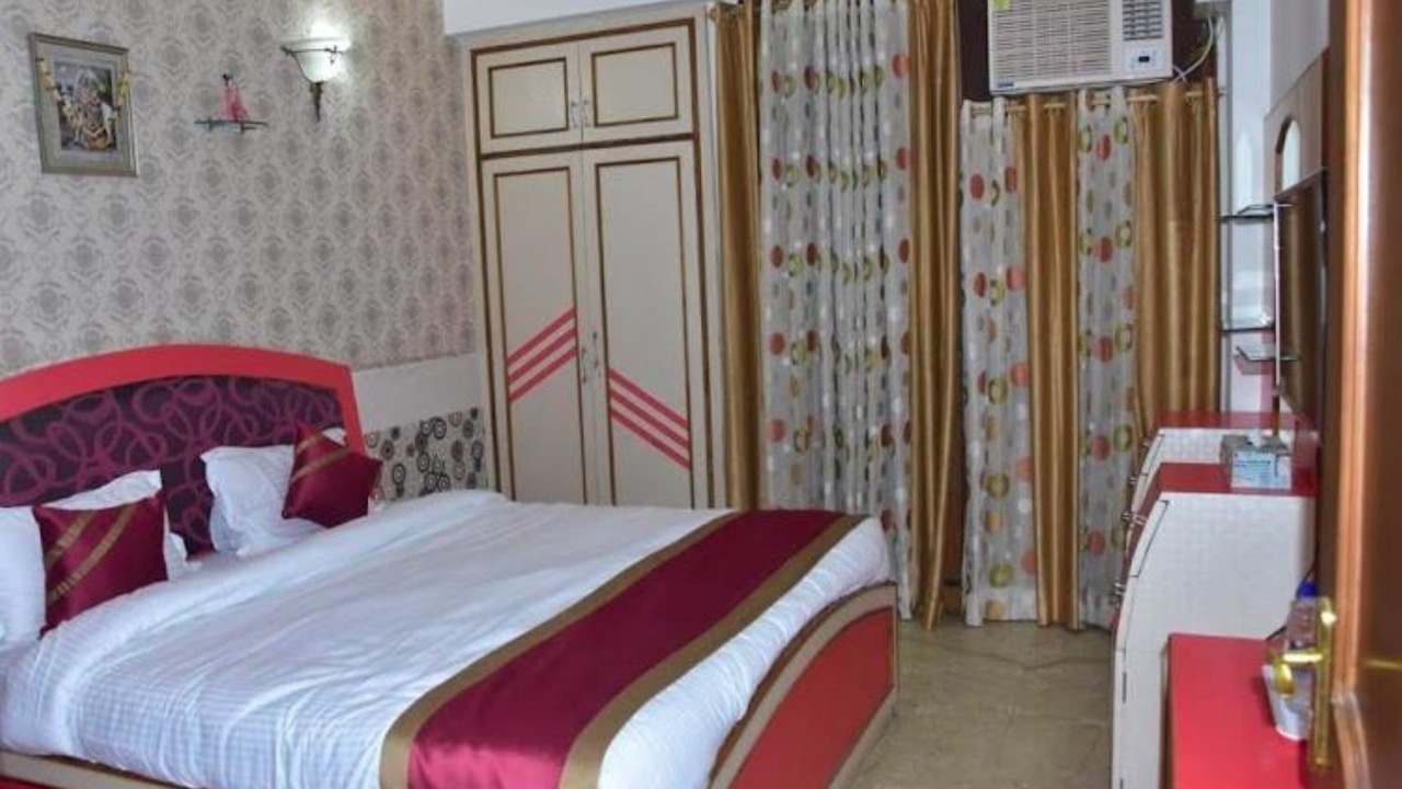 Photo of Bedroom in Varanasi