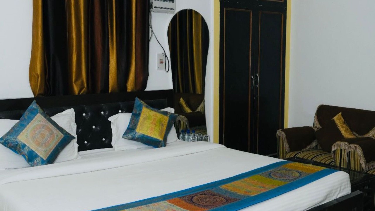 Photo of Bedroom in Varanasi