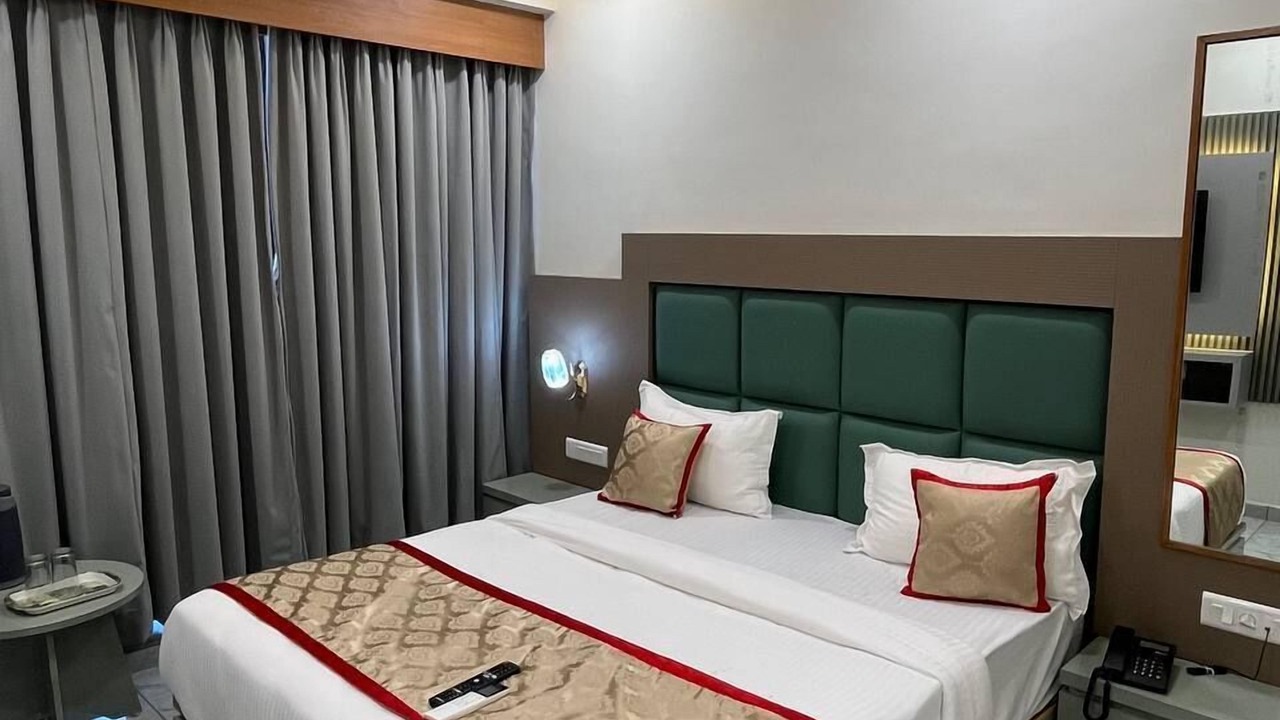 Photo of Bedroom in Gandhinagar
