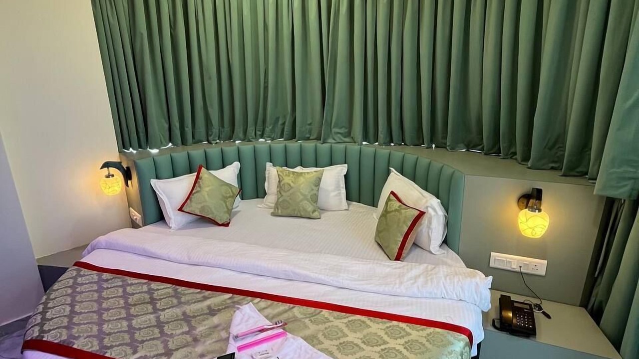 Photo of Bedroom in Gandhinagar