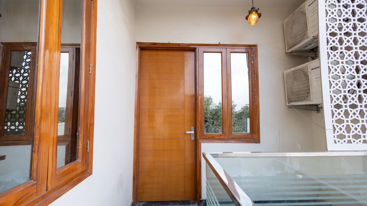 Photo of Patio Balcony in Sector 70