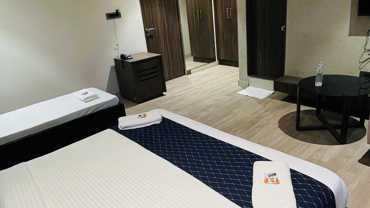 Photo of Bedroom in Surat