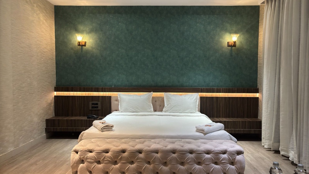 Photo of Bedroom in Surat