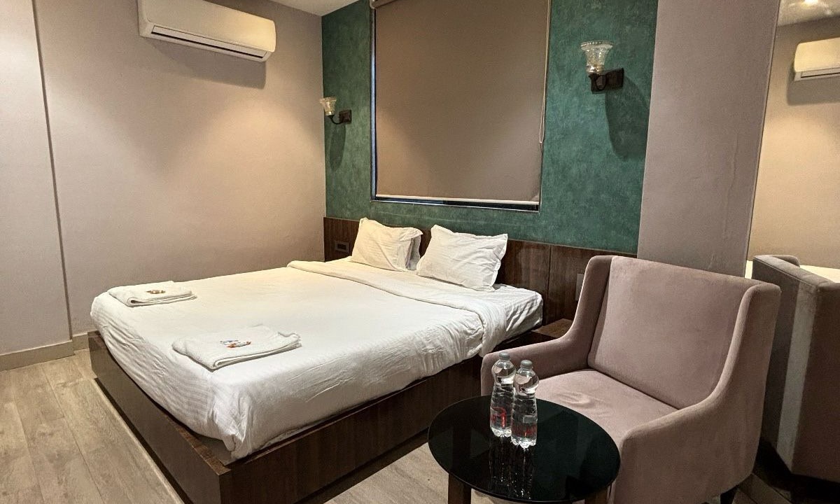 Photo of Bedroom in Surat