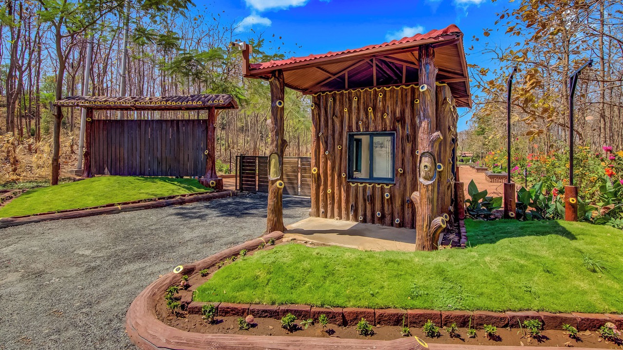 Photo of Outdoor in Valia