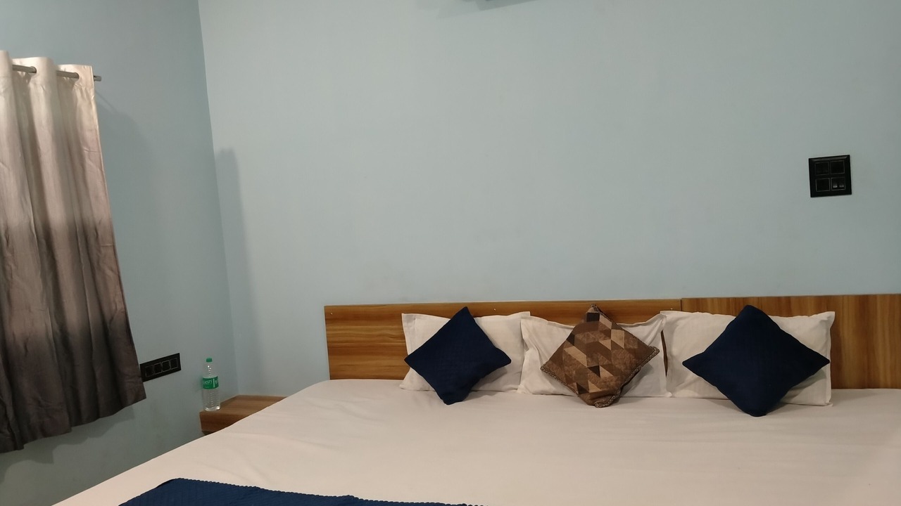 Photo of Bedroom in Ujjain