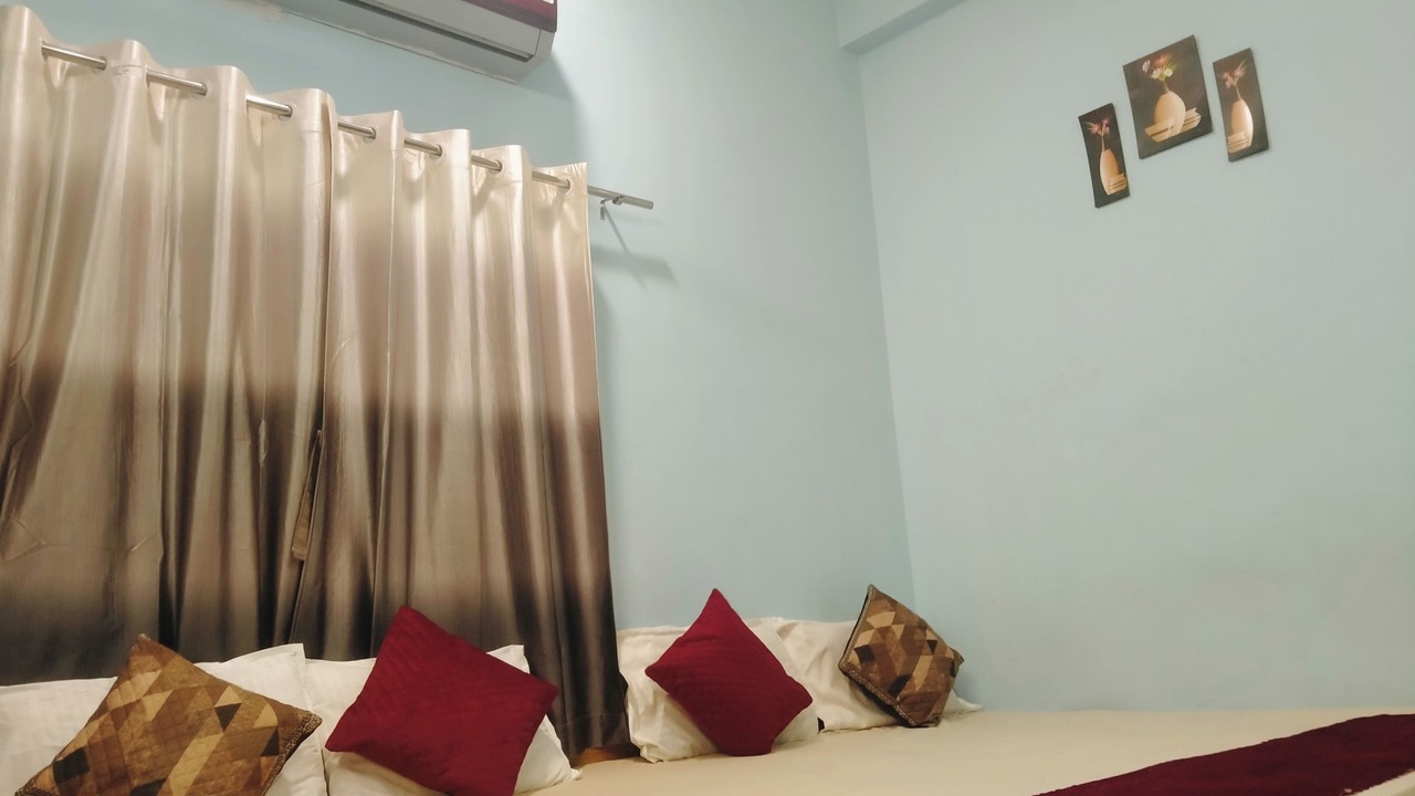 Photo of Bedroom in Ujjain