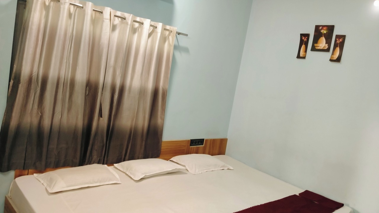Photo of Bedroom in Ujjain