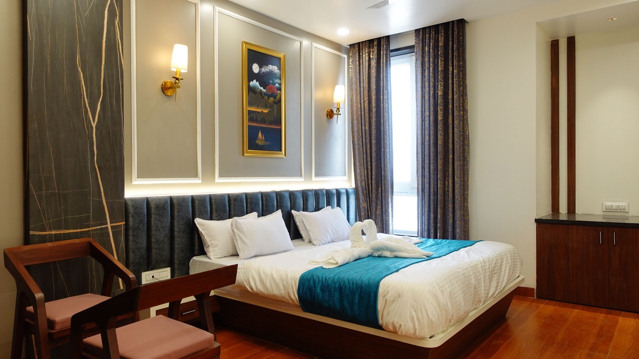 Photo of Bedroom in Pratapgarh