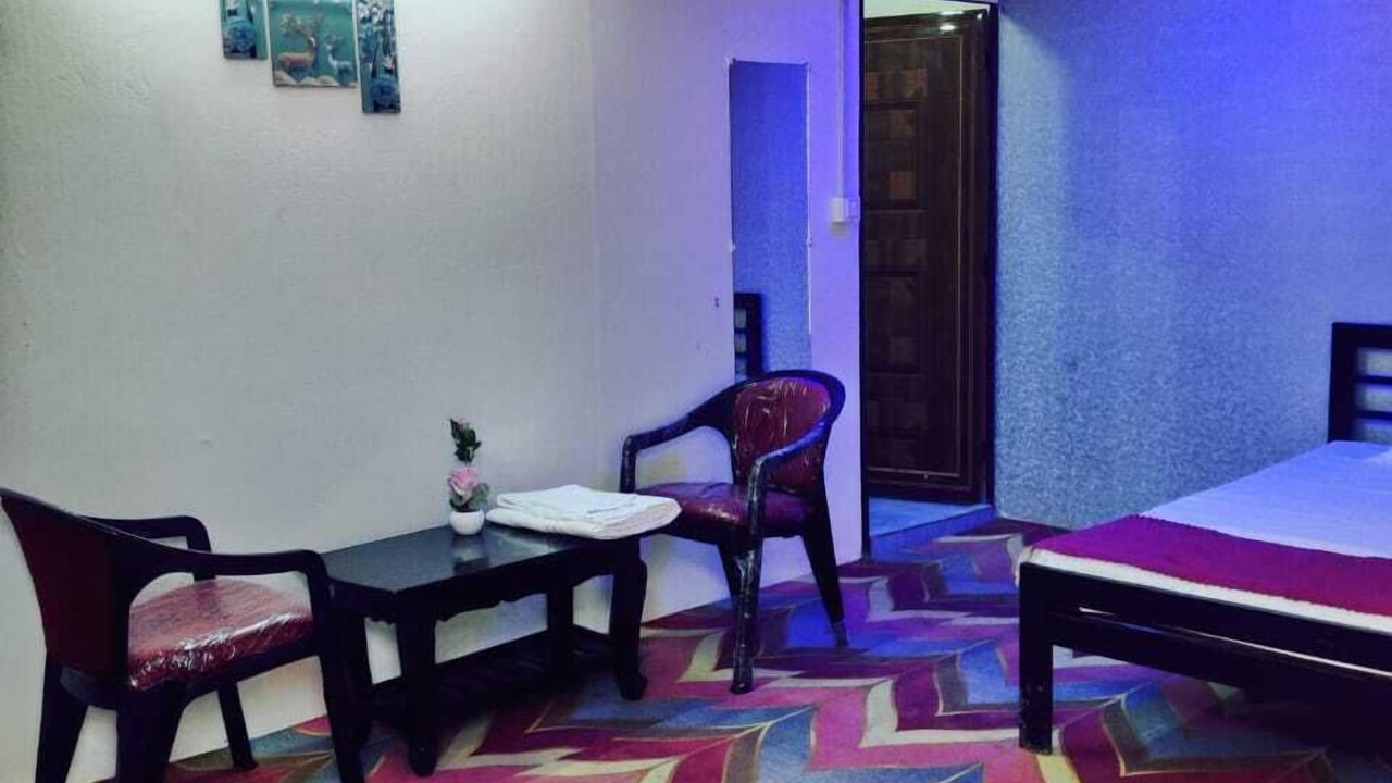Photo of Bedroom in Naini