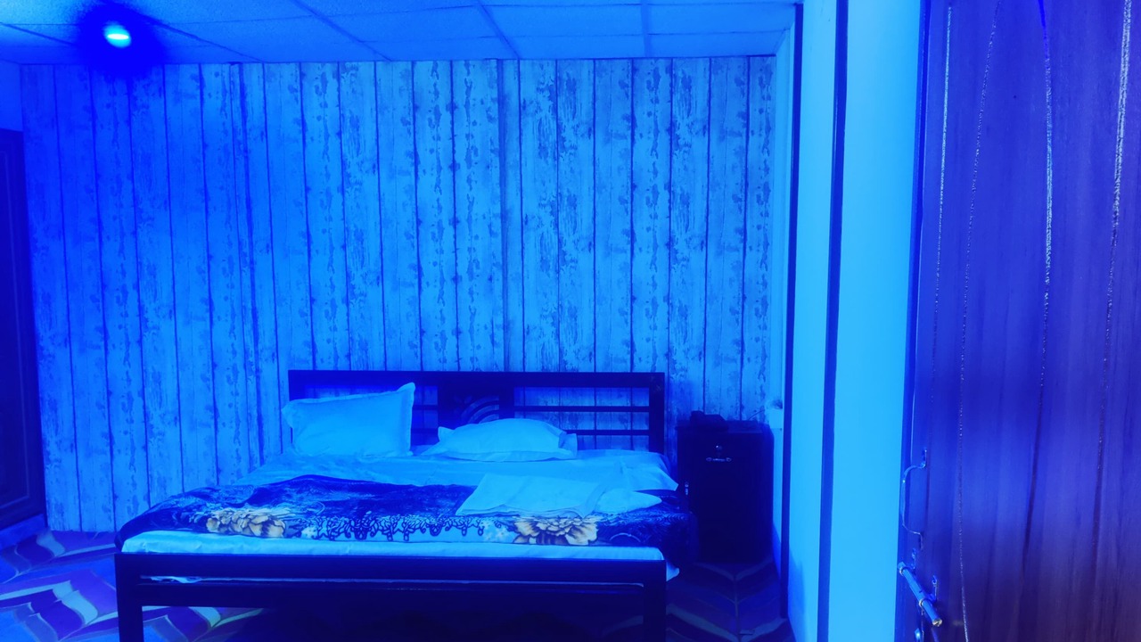 Photo of Bedroom in Naini