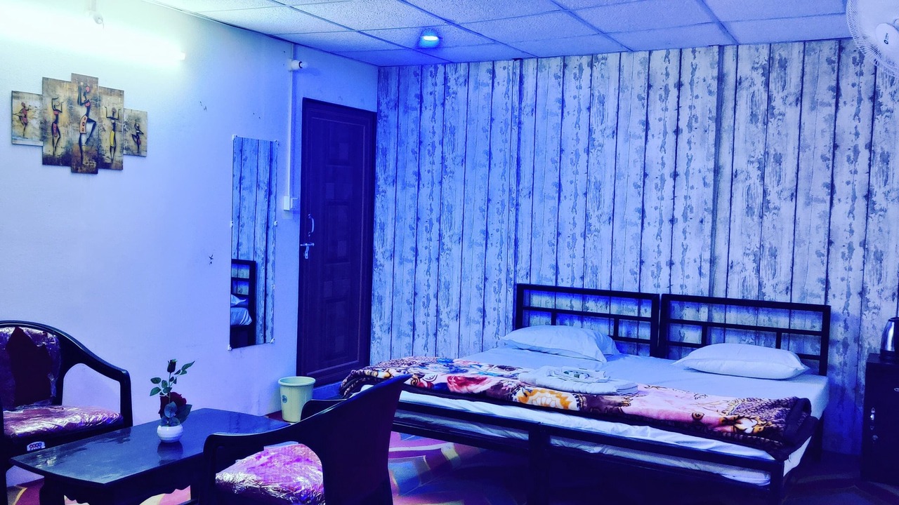 Photo of Bedroom in Naini