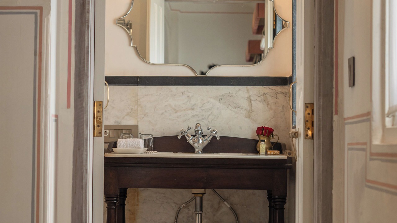 Photo of Bathroom in Pink City