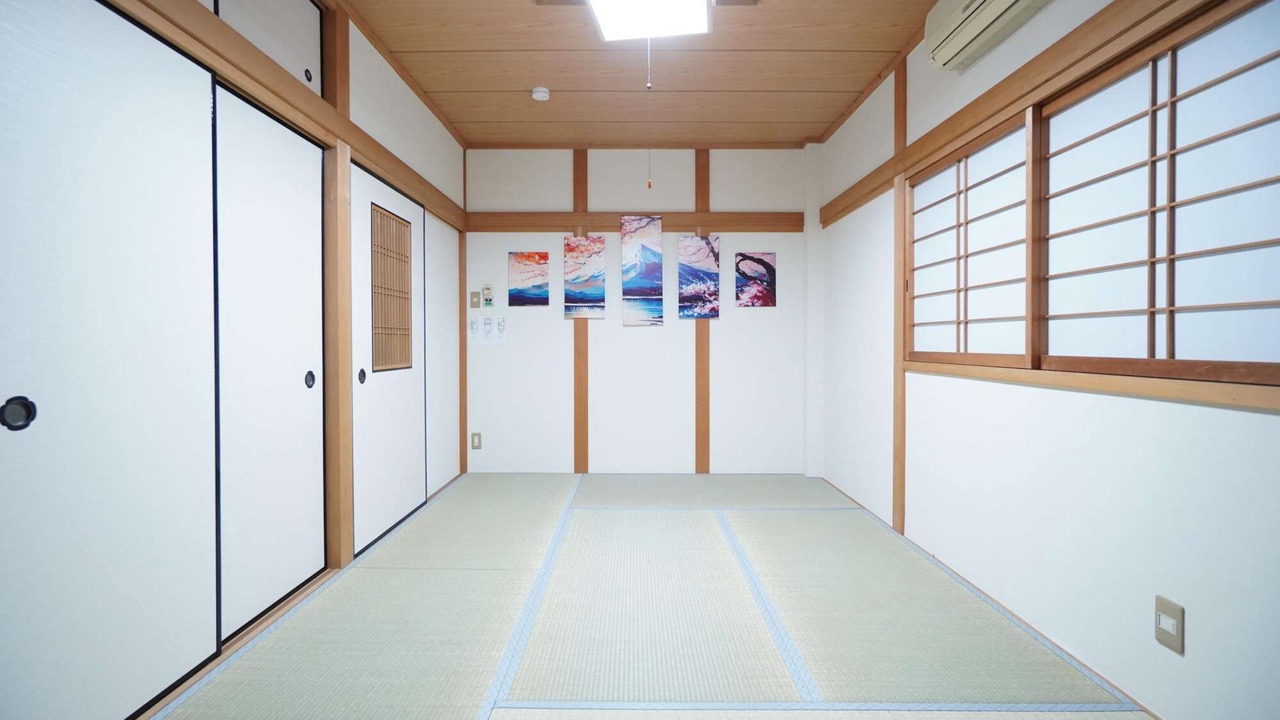 Photo of Others in Higashinari