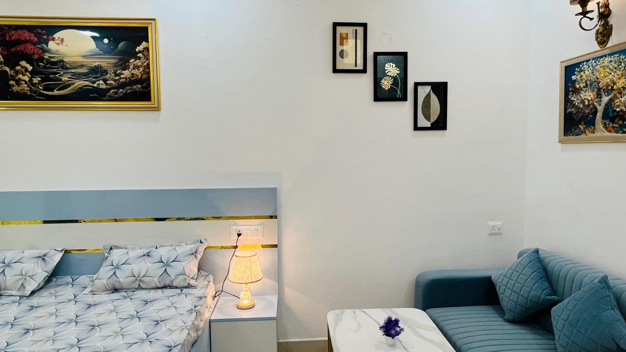 Photo of Bedroom in Greater Noida