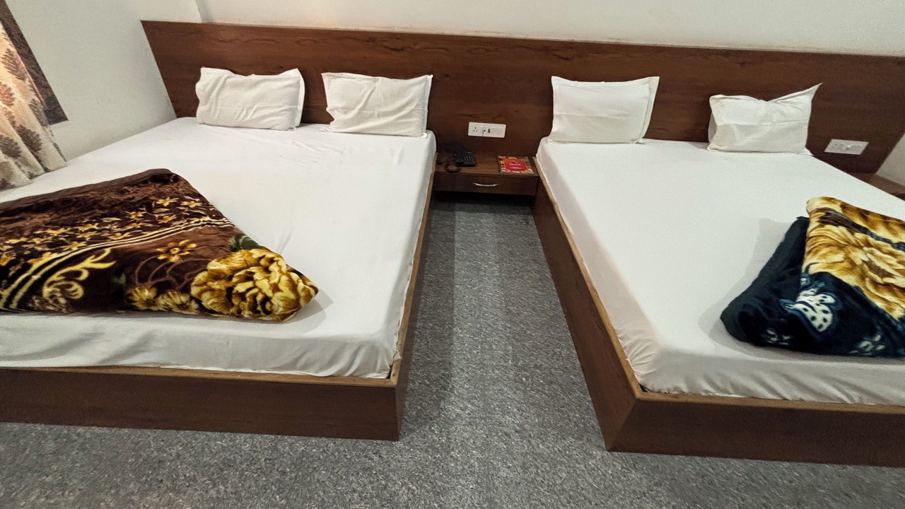Photo of Bedroom in Khatu