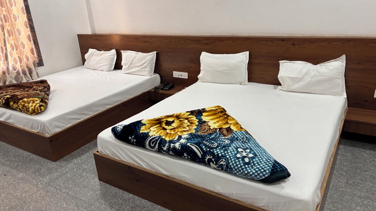 Photo of Bedroom in Khatu
