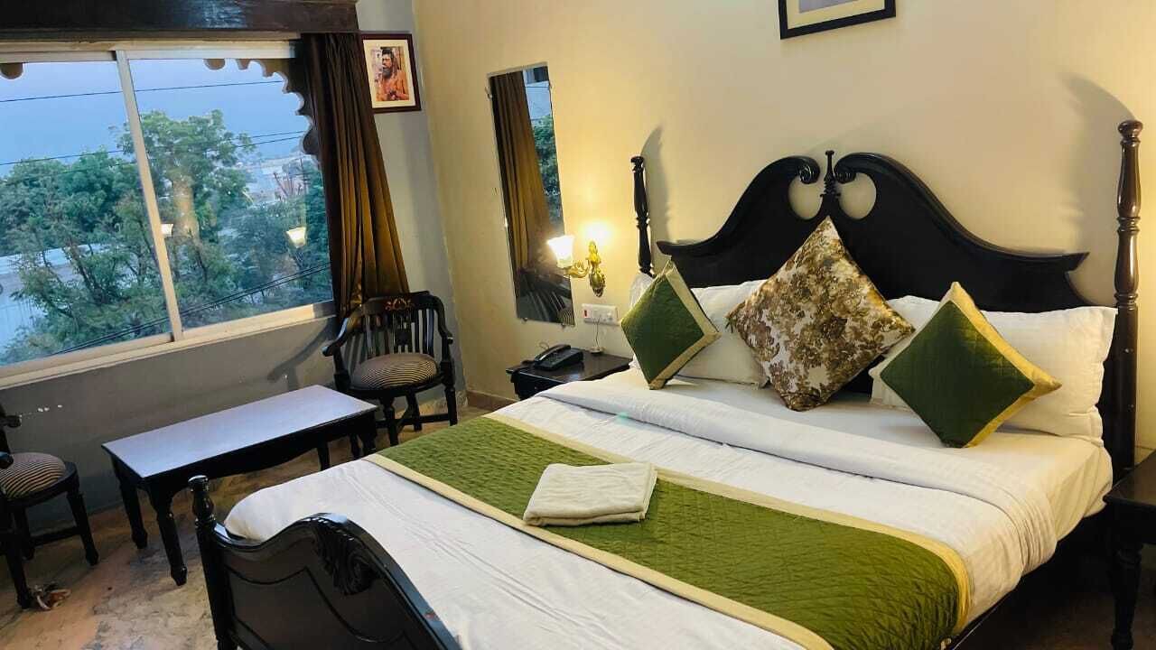 Photo of Bedroom in Shavri Colony