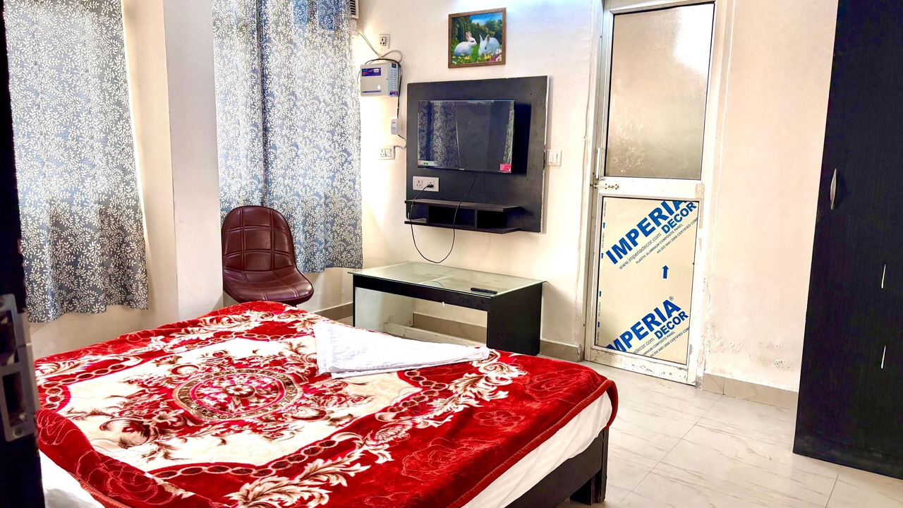 Photo of Bedroom in Sector 49