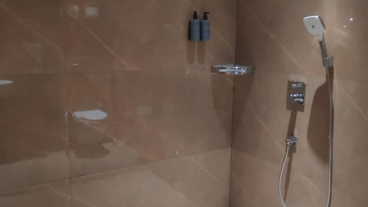 Photo of Bathroom in Rau