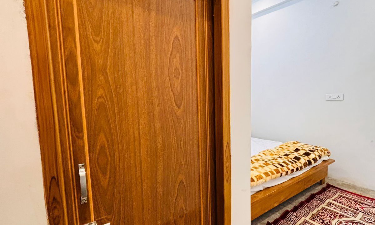 Photo of Bedroom in Naini