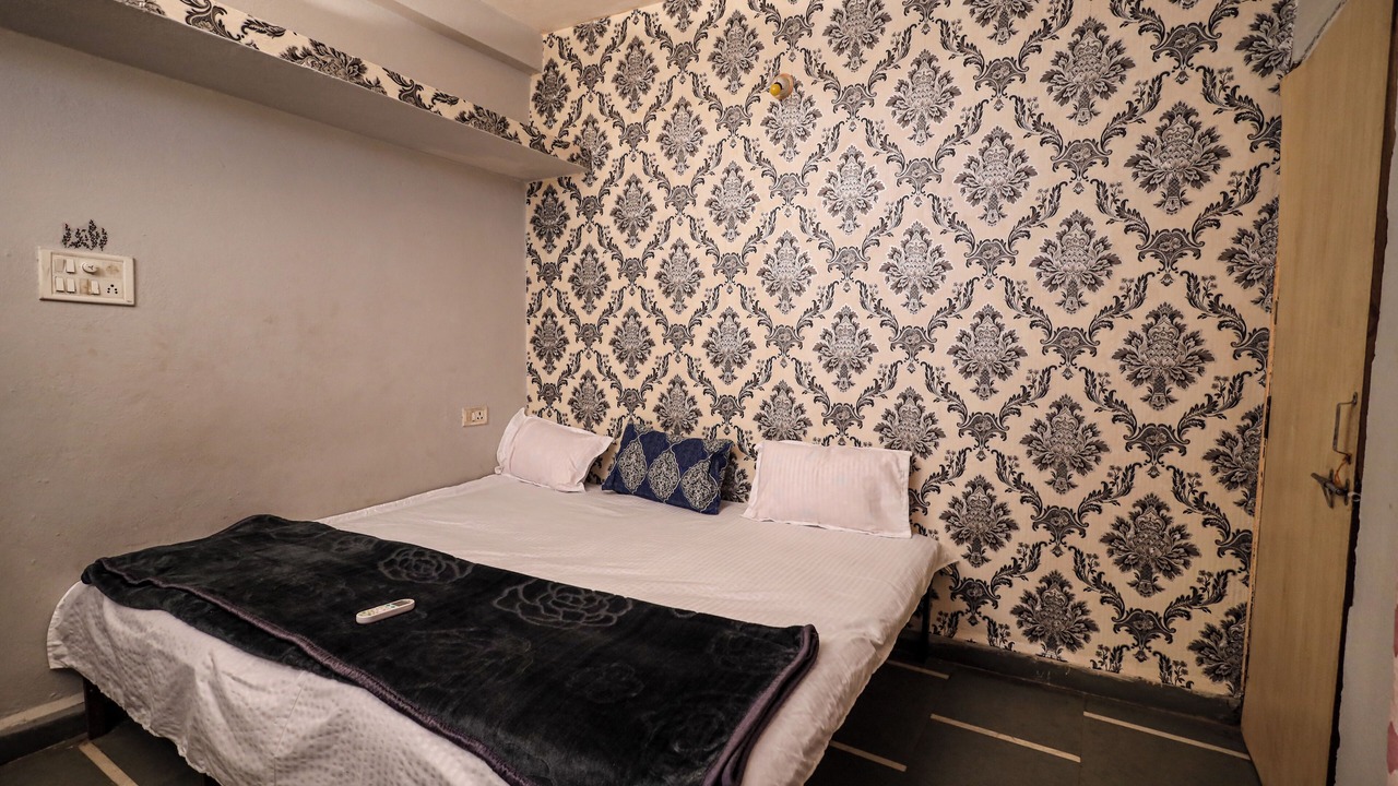 Photo of Bedroom in Ujjain