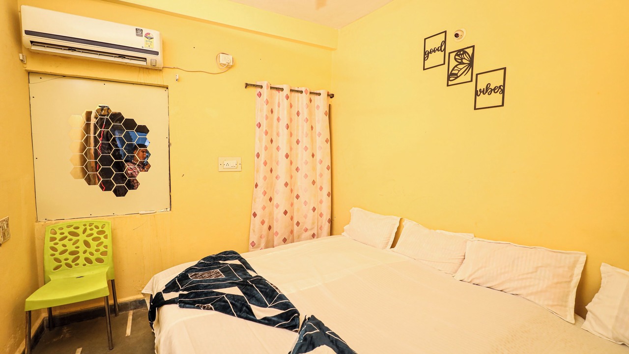 Photo of Bedroom in Ujjain