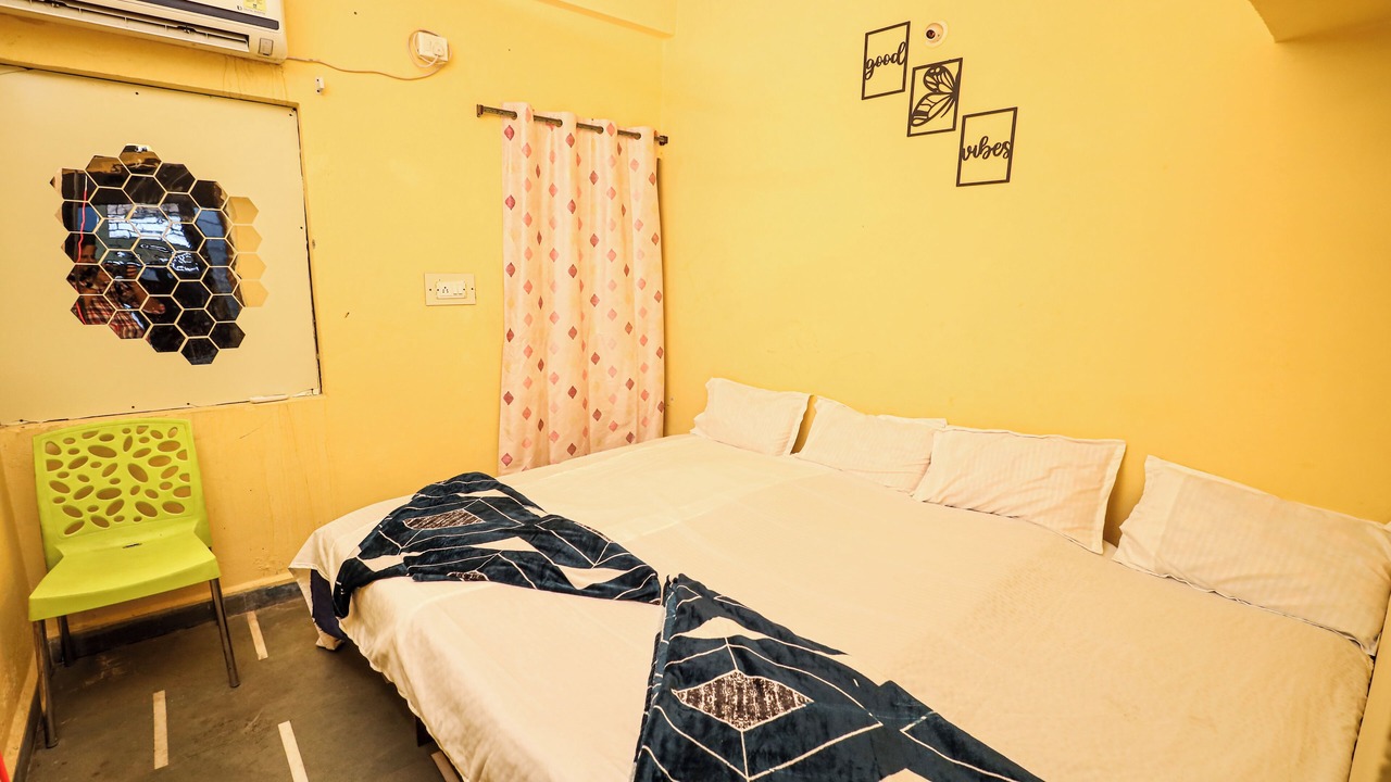 Photo of Bedroom in Ujjain