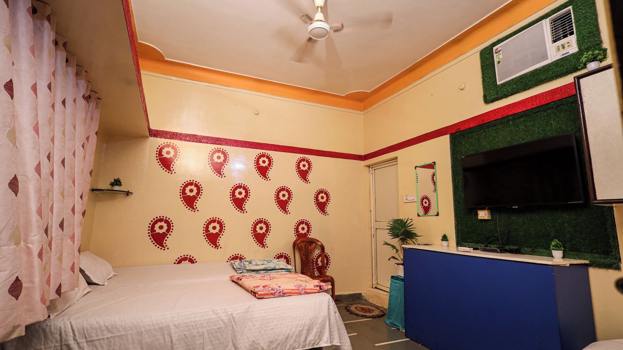 Photo of Bedroom in Ujjain