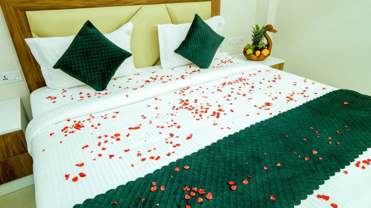 Photo of Bedroom in Thampanoor