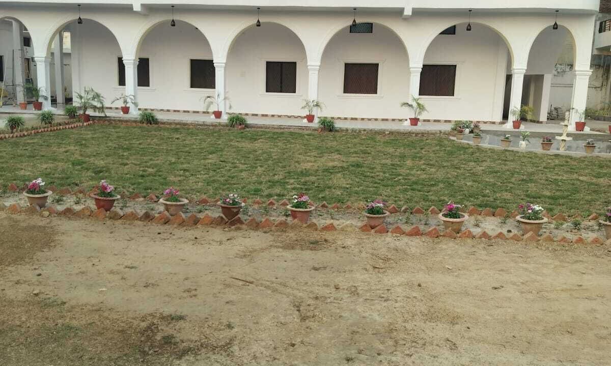 Photo of Outdoor in Jhusi