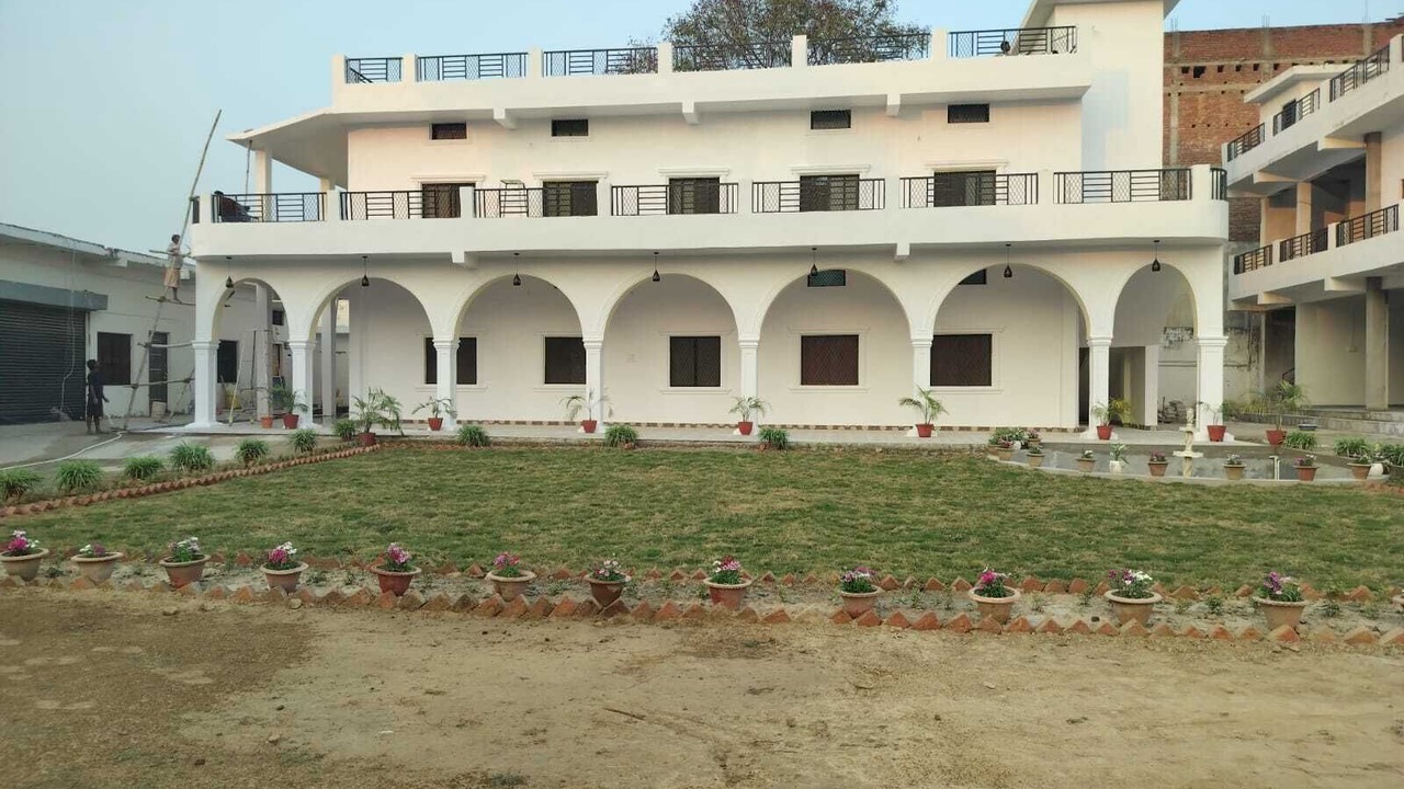 Photo of Outdoor in Jhusi