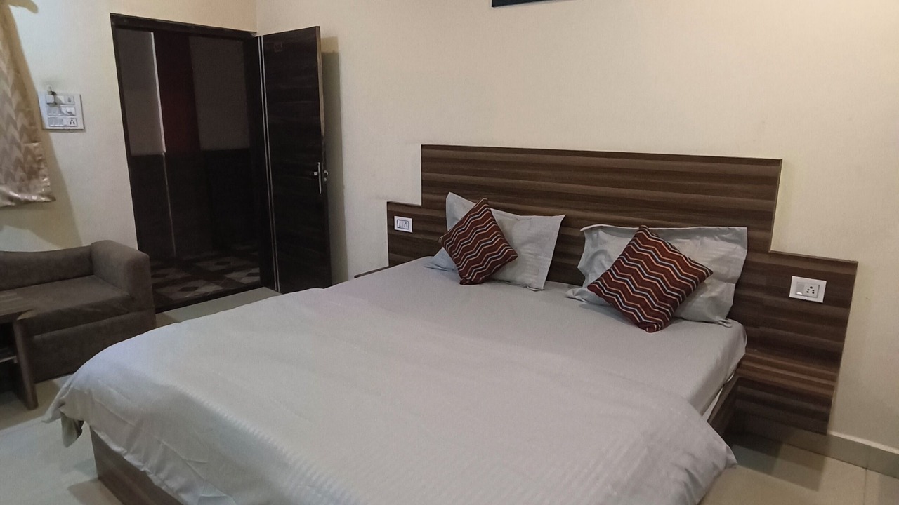 Photo of Bedroom in Sagar