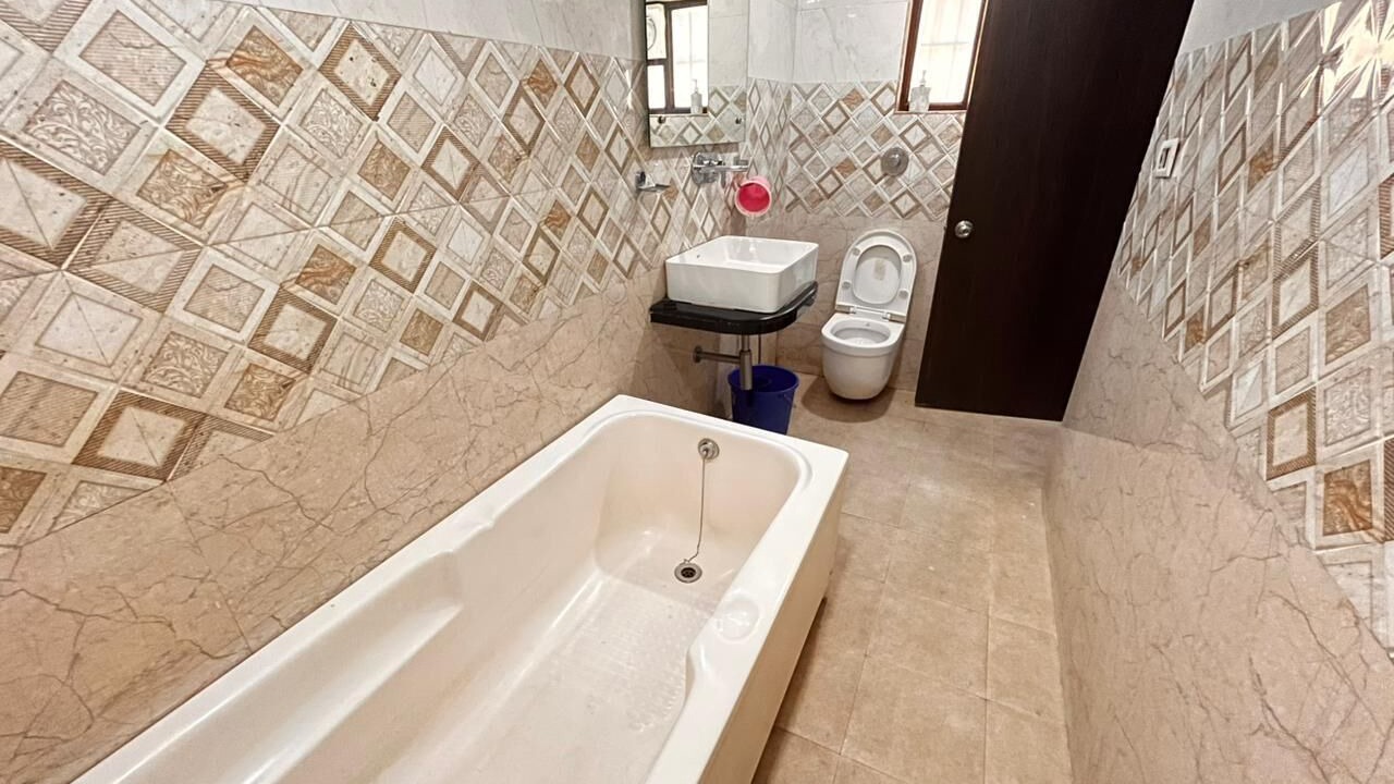 Photo of Bathroom in Parra