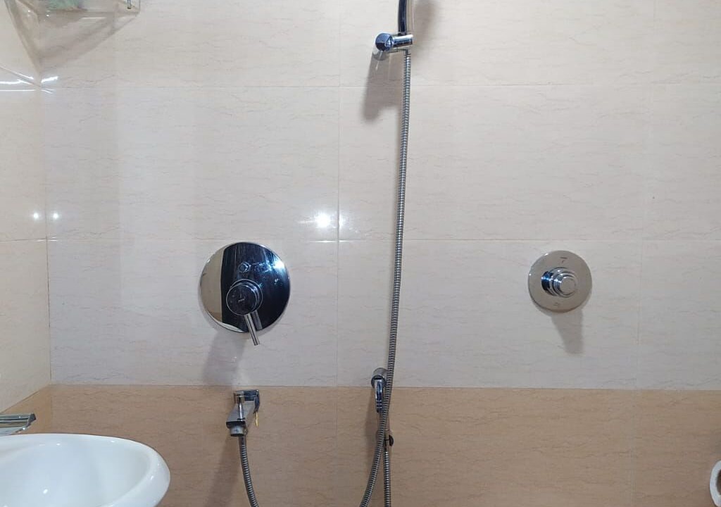 Photo of Bathroom in Parra