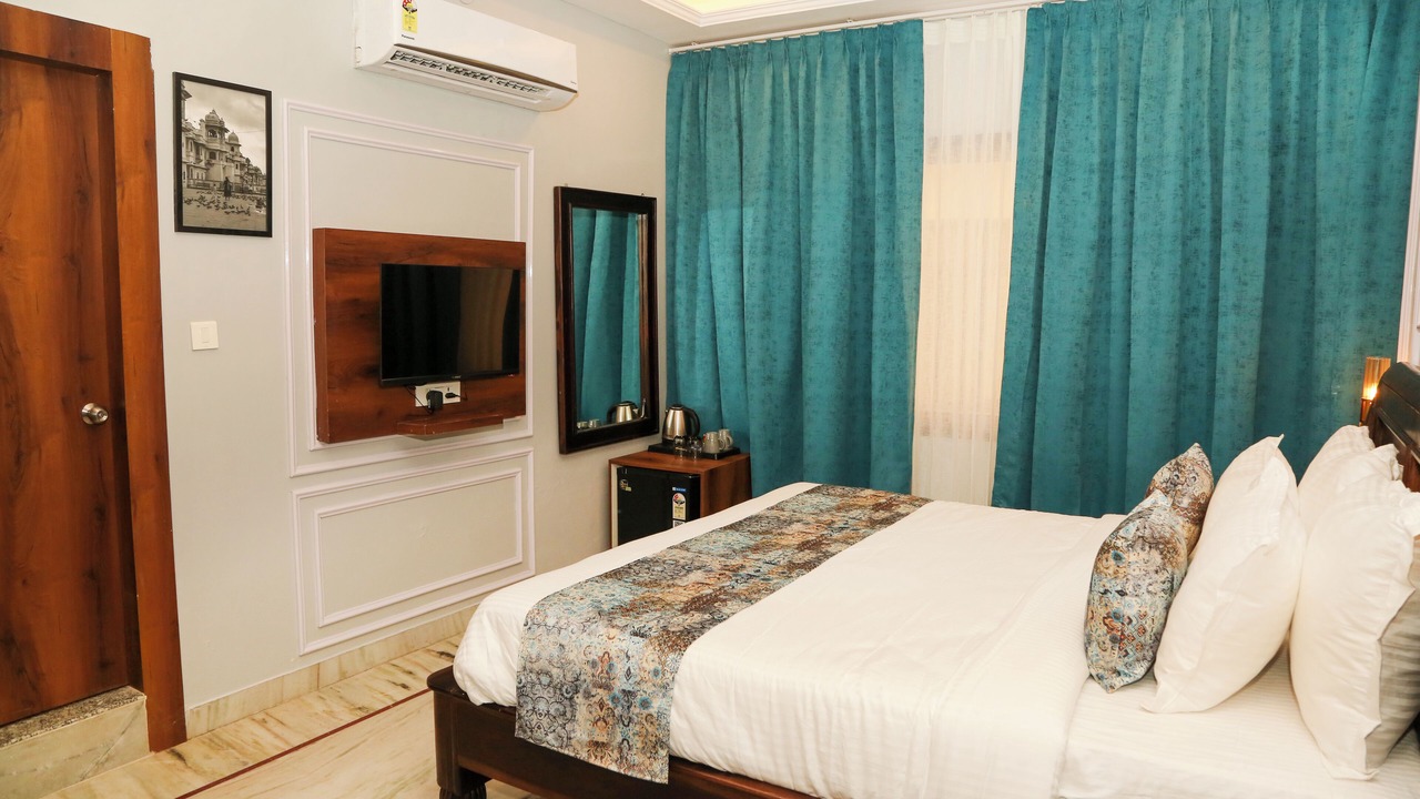 Photo of Bedroom in Shavri Colony