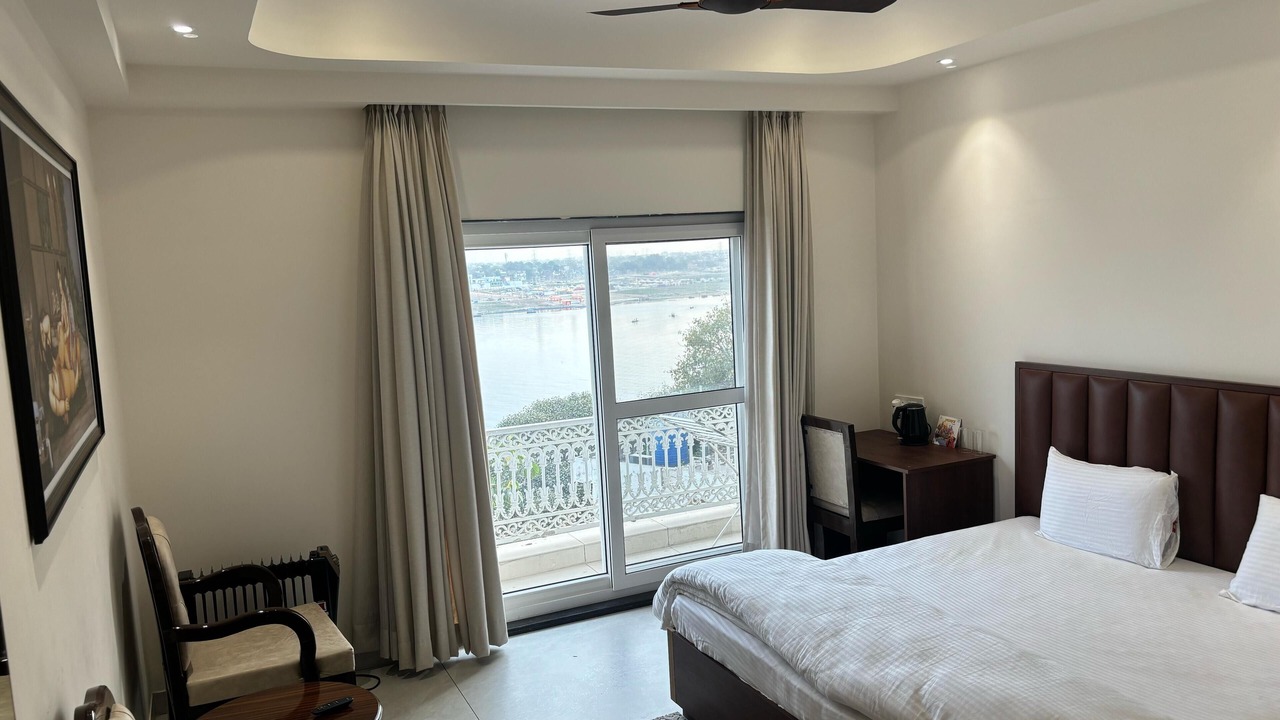 Photo of Bedroom in Allahabad