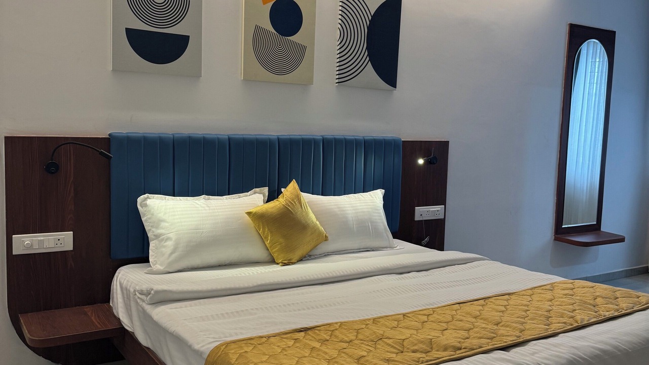 Photo of Bedroom in Warangal