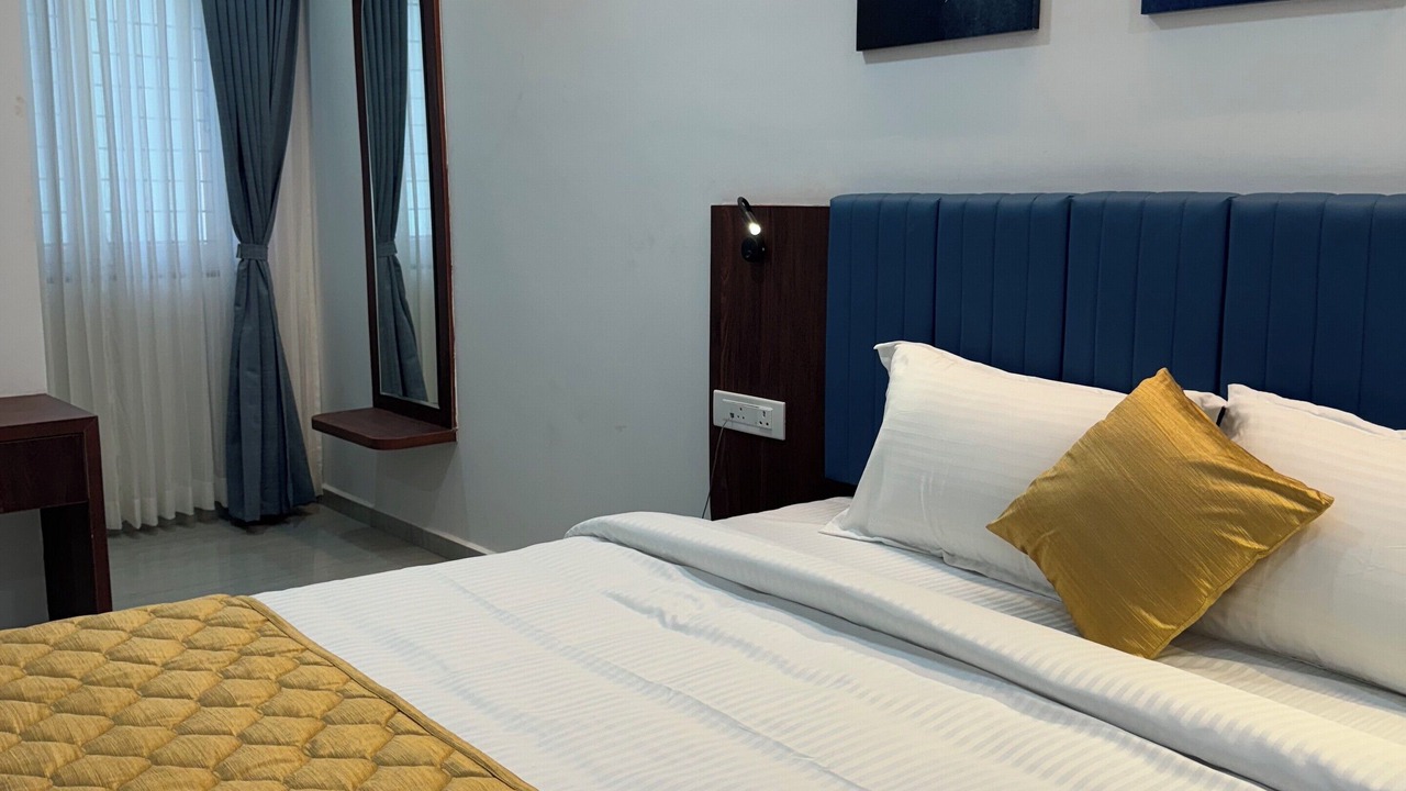 Photo of Bedroom in Warangal