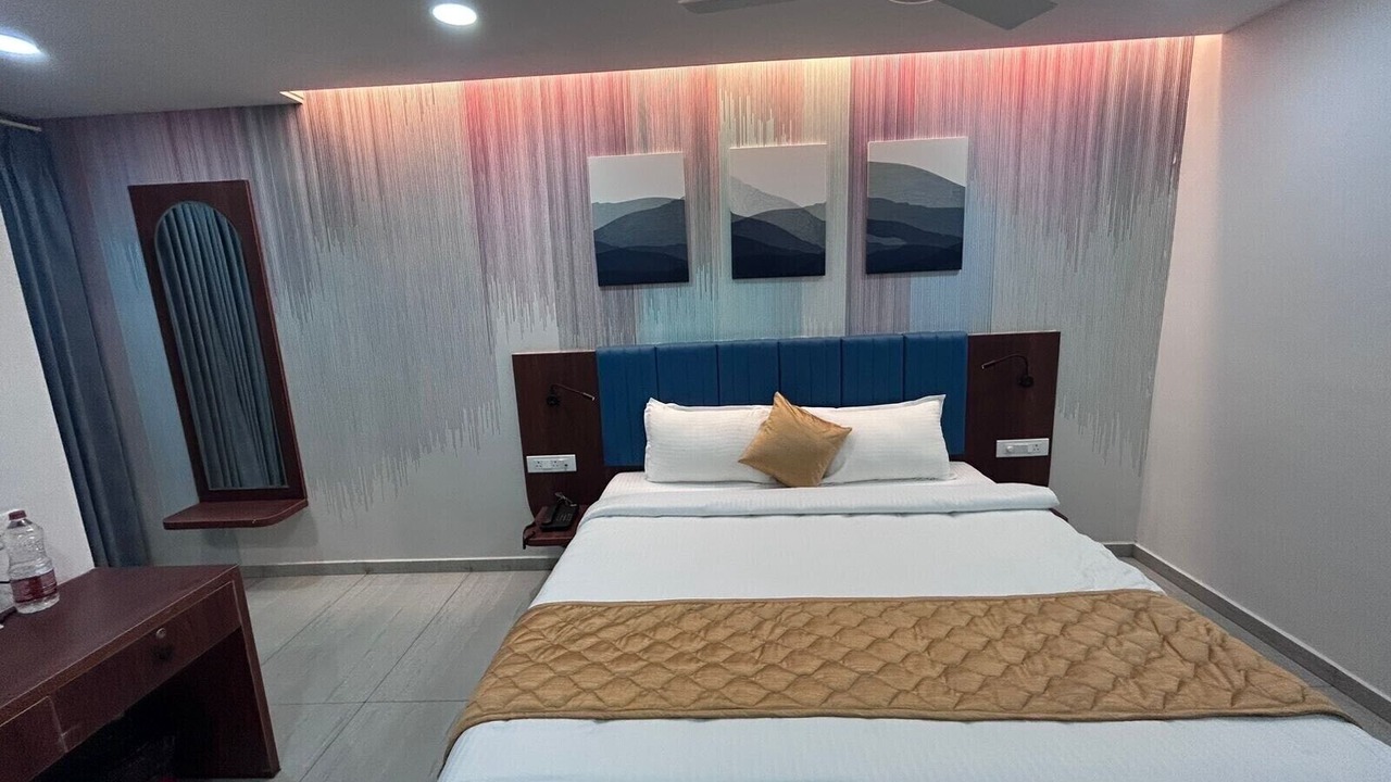Photo of Bedroom in Warangal