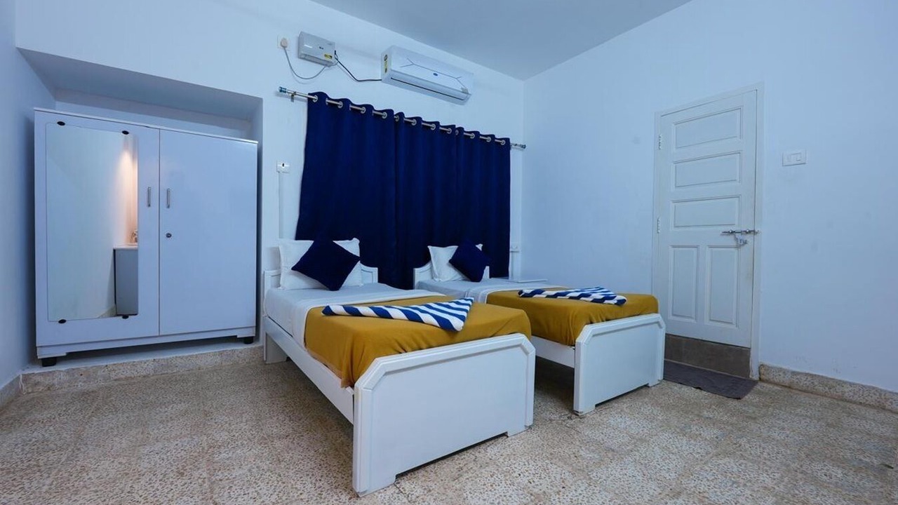 Photo of Bedroom in Thousand Lights West