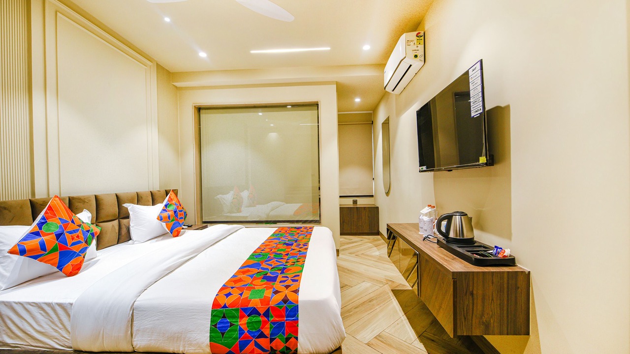 Photo of Bedroom in Janakpuri