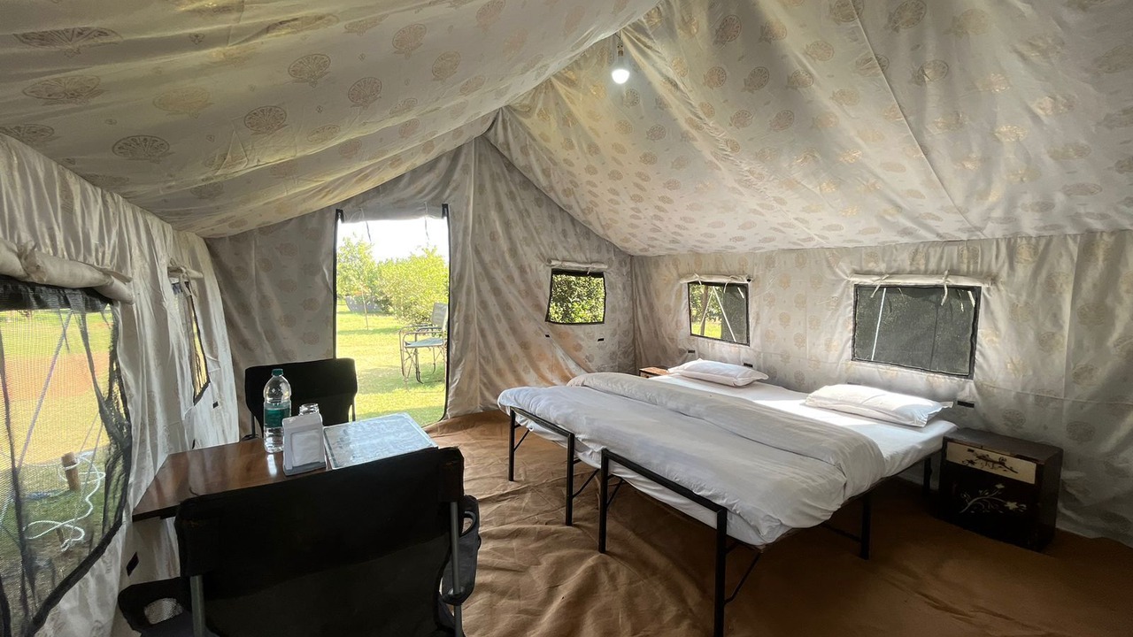 Photo of Bedroom in Sariska